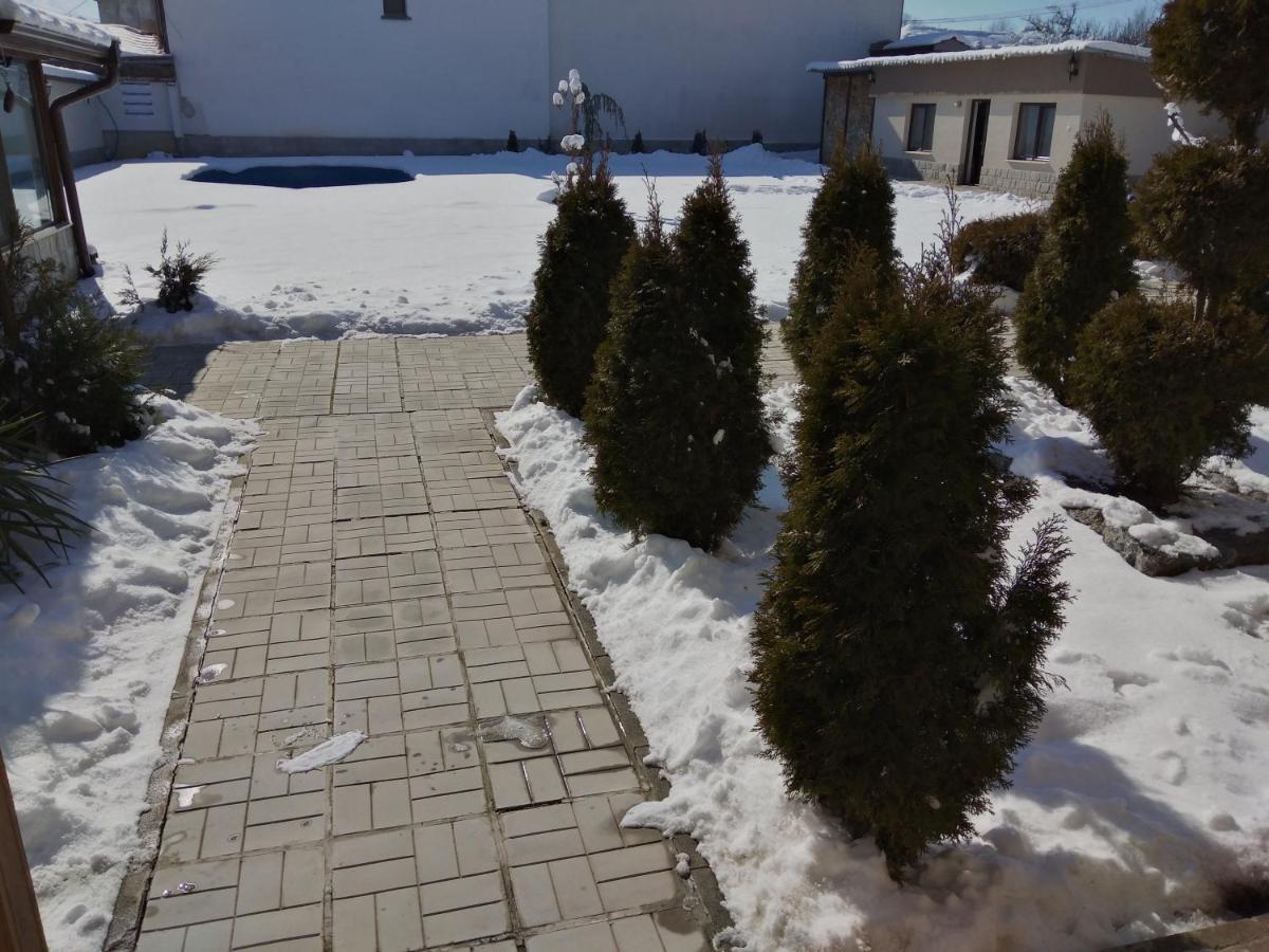 Sveti Nikola Villas Near Borovets Shiroki Dol Luaran gambar